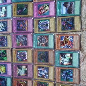 Rare Yugioh 41 Card Lot Collection Holo 1st Edition 1996 Malo Vailo Dragon Doll